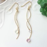 four waves  ピアス(イヤリング)