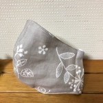 8層 幅広ゴムのおやすみマスク  花モカ