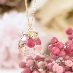 Winter Forest ＊* vintage rose ハーバリウムネックレス