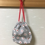  17×17 巾着 おはじき花柄 ちょこっとマチ付き