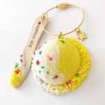 Candy Pop yellow.