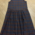 秋色チェックのワンピース　チャコールグレー×オレンジキャメル