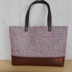 紫陽花さま専用　リバティ　ラミネートスリーピングローズ＆合皮の大きめトート　