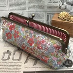  【受注製作】 再再再販 ❸ リバティ いちごペンがま口 フラワートップス タナローン