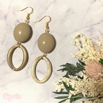 ポイントストーン×リングピアス【ベージュ】