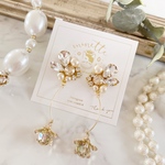 bijou & Swarovski flower
