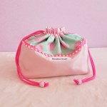 pinkとミニボンボンのお弁当袋