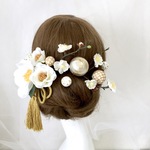 花手毬♡白椿×白梅