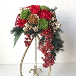 クリスマスラウンドアレンジ♪薔薇赤緑クリスマスプリザーブドフラワー花ブリザードフラワー誕生日プリザプレゼントバラギフト花器サプライズリボン