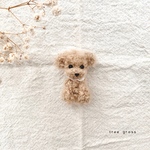 トイプードル ブローチ （カフェオレ色）