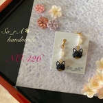 【猫好きさんへ♡】no.426  水引 ♡ イヤリング or ピアス