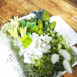 爽やかグリーン　花材　アソート　盛りだくさん　ボリュウーム　人気花材　ハーバリウム　キャンドル　キット　バラ　ゴアナグロー　千日紅　ラグラス　ユーカリ 夏休み自由研究　プリザーブドフラワー　ドライフラ