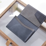 革の名刺入れ（マチ有）淡紺【受注製作】