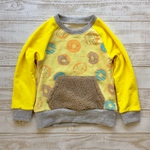 ②【ita様ご依頼品】size130☆ねこ柄ラグラントレーナー