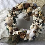 *White nuts Christmas wreath  * クリスマス リース  ギフト