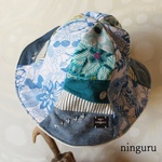 BLUEの花づくしのチューリップハット