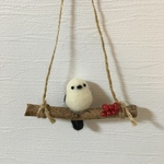 羊毛フェルト＊止まり木のシマエナガ