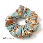 400円→300円【在庫限り】北欧花柄シュシュ(サックス)