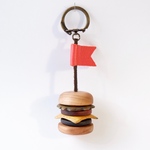 ハンバーガーの木製キーホルダー