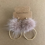 送料無料　ミンクファー フープイヤリング　or ピアス