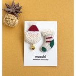 刺繍ピンバッジ「Merry Xmas‼︎」