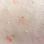リネン刺繍のぺたんこバッグ（サクランボ）