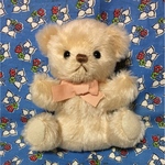 くまのぬいぐるみ