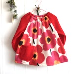   販売10☆フリーススモック・北欧調大きなお花×カージナルレッド( 110size)