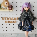 （送料無料）リカちゃん服 輸入生地 ファー付きケープ