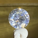 💎モアッサナイトルース 1.25ct　7.4㎜　幅4.3㎜