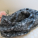 ❛ストロベリーシーフ❜ウォーム素材エアリーコットでねじれスヌード