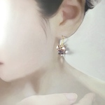 リボンガラスキューブ　ピアス／イヤリング　ピンク系