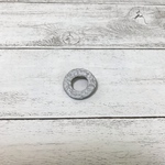 “まる”のブローチ