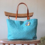 ウール刺繍*ターコイズブルー*大きめトートバッグ＊ショルダー