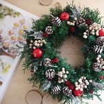リンゴとメタセコイヤのクリスマスリース