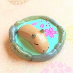 ほのぼの♨温泉とカピバラの箸置き【桜】