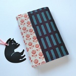 こんなの欲しかった！文庫サイズのブックカバー。ねこ🔖付き。トールサイズ入ります❗