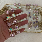 送料込(444)ハートビジューピアス