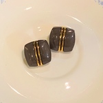 レトロヴィンテージ釦のイヤリング