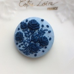 刺繍ブローチ