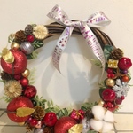 クリスマスリース　華やかなりんご