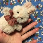 あかリボンうさぎ指人形
