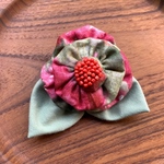 布花のコサージュ（コットン）