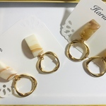 Harun♡マーブルカボション×ツイストゴールドフープピアス♡イヤリング