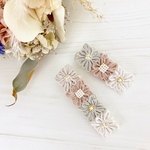 【__haru__0 様専用】お花のヘアクリップ
