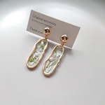 ニュアンス オーバル flower イヤリング or ピアス