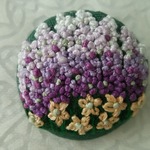 刺繍ブローチ ラベンダー畑