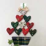 ハートいっぱいのクリスマスオーナメント★ツリー型♪