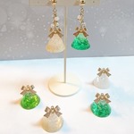 クリスタルなクリスマスツリーピアス¨̮♡ホワイト受注生産