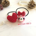 あみぐるみ ヘアゴム クリスマスピンクうさぎ
